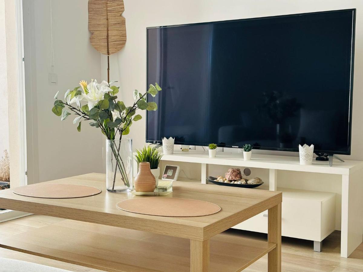 Elegant 2br Apt In Residential Area / Rooftop Pool Apartamento
