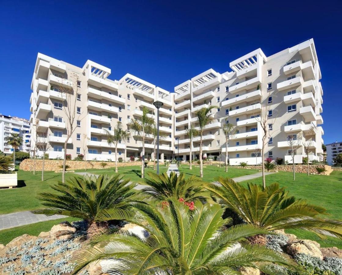Appartement Elegant 2br Apt In Residential Area / Rooftop Pool *